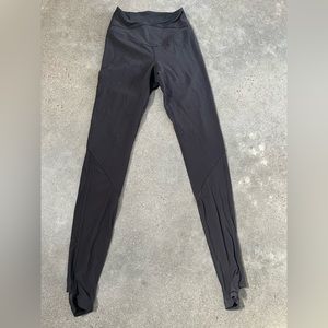 Black size 4 lululemon leggings